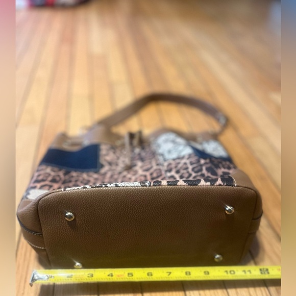 Patchwork Leather Bucket Bag - Picture 9 of 9